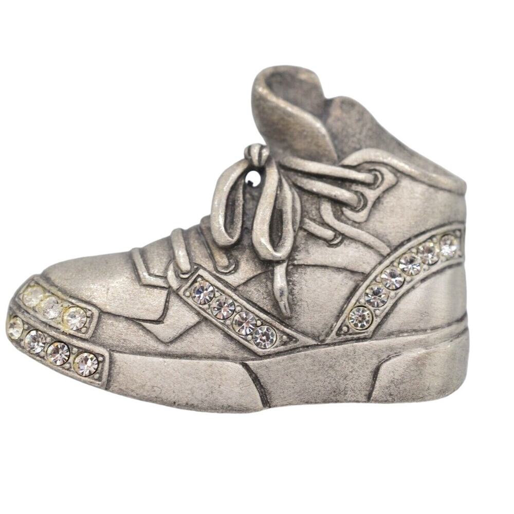JJ Vintage Sneaker Shoe Pin Brooch Pewter High Top Tennis Signed 1980s 80s BinV